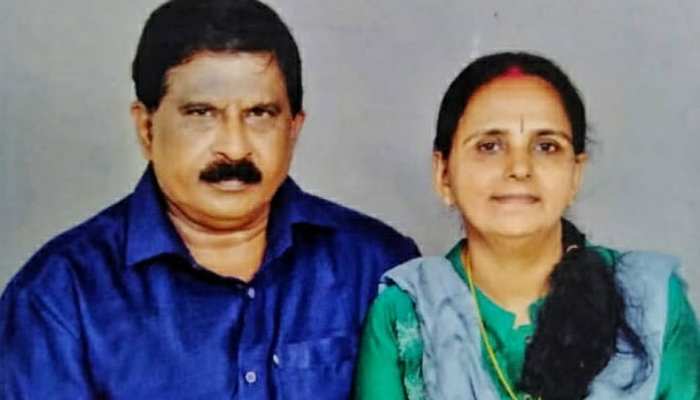 मां की दूसरी शादी पर बेटे ने लिखी भावुक पोस्ट, कहा- 'तुमने बहुत सहा, अब खुश रहो मां! हैप्पी मैरिड लाइफ' मां की दूसरी शादी पर बेटे ने लिखी भावुक पोस्ट, कहा- 'तुमने बहुत सहा, अब खुश रहो मां! हैप्पी मैरिड लाइफ'