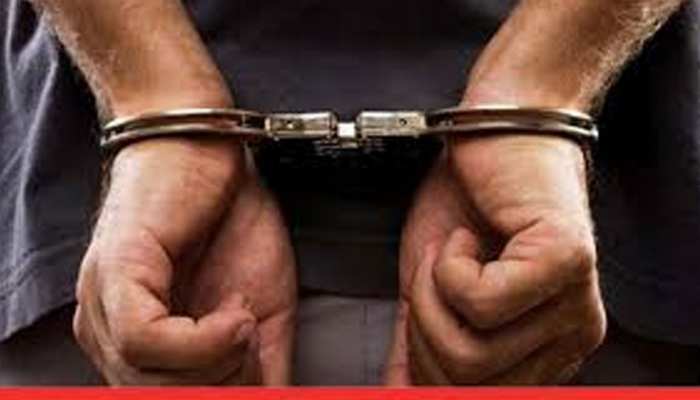 जयपुर: ठग गिरोह का सांगानेर पुलिस ने किया पर्दाफाश, 4 आरोपी गिरफ्तार जयपुर: ठग गिरोह का सांगानेर पुलिस ने किया पर्दाफाश, 4 आरोपी गिरफ्तार
