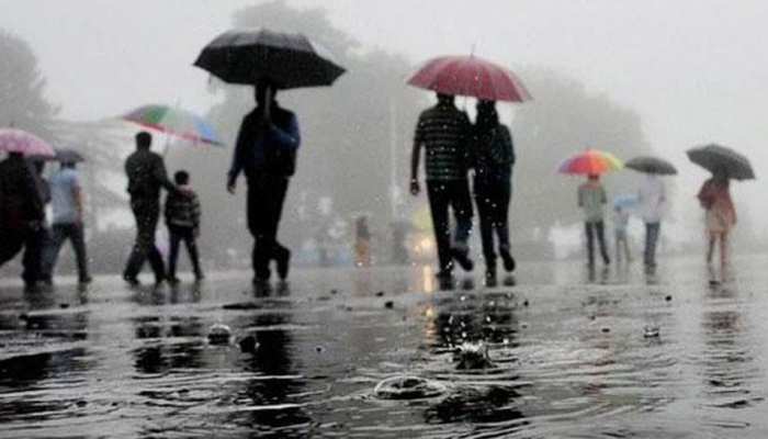 जयपुर: प्री-मानसून की पहली बारिश से बिगड़े राजधानी के हालात, सड़को पर भरा पानी जयपुर: प्री-मानसून की पहली बारिश से बिगड़े राजधानी के हालात, सड़को पर भरा पानी