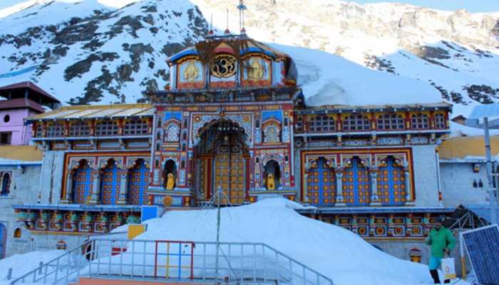 बद्रीनाथधाम की आरती पोस्टमास्टर बदरुद्दीन ने लिखी या वर्थवाल ने, विवाद गहराया बद्रीनाथधाम की आरती पोस्टमास्टर बदरुद्दीन ने लिखी या वर्थवाल ने, विवाद गहराया