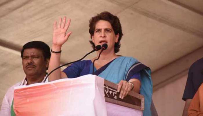प्रियंका गांधी की UP सरकार से अपील, गंभीर बीमारी से जूझ रही बच्ची का कराएं इलाज प्रियंका गांधी की UP सरकार से अपील, गंभीर बीमारी से जूझ रही बच्ची का कराएं इलाज