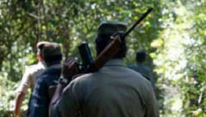 वैशाली में नक्सलियों से मुठभेड़ में एक नक्सली घायल, पुलिस ने किया गिरफ्तार वैशाली में नक्सलियों से मुठभेड़ में एक नक्सली घायल, पुलिस ने किया गिरफ्तार