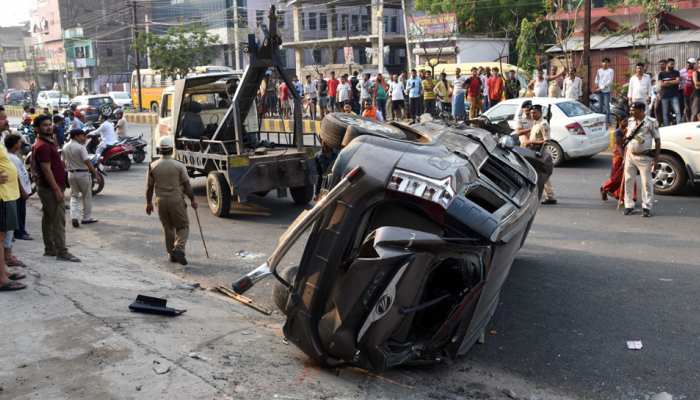 बिहार : अलग-अलग सड़क हादसों में 13 मरे, 15 से अधिक घायल बिहार : अलग-अलग सड़क हादसों में 13 मरे, 15 से अधिक घायल