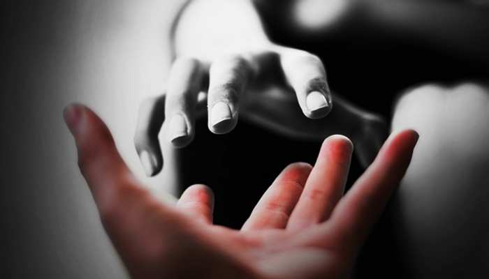 सीमांचल में चल रहा है मानव तस्करी का बड़ा रैकेट, कई 'मुनिया बेटी' हो चुकी है शिकार सीमांचल में चल रहा है मानव तस्करी का बड़ा रैकेट, कई 'मुनिया बेटी' हो चुकी है शिकार
