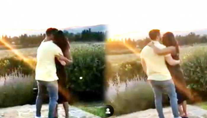 पहले नहीं देखा होगा प्रियंका और निक का ऐसा VIDEO, कुछ इस अंदाज में नजर आए दोनों पहले नहीं देखा होगा प्रियंका और निक का ऐसा VIDEO, कुछ इस अंदाज में नजर आए दोनों