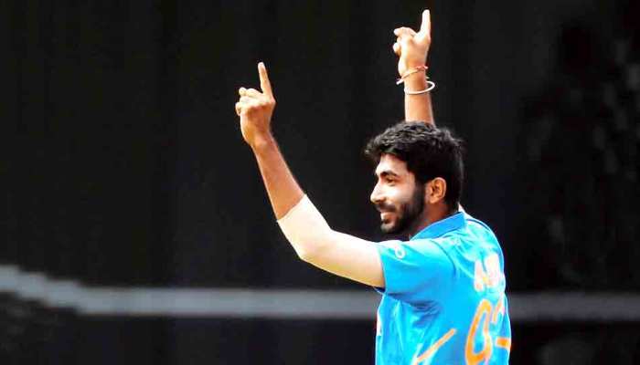 World Cup 2019: भारत ने न्यूजीलैंड पर कसा शिकंजा, पावरप्ले में सबसे कम रन का रिकॉर्ड बना World Cup 2019: भारत ने न्यूजीलैंड पर कसा शिकंजा, पावरप्ले में सबसे कम रन का रिकॉर्ड बना