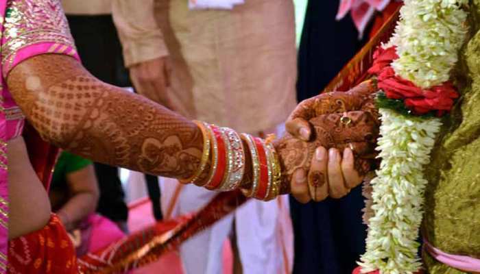 राशिफल 11 जुलाई : कन्या राशिवालों को मिलेंगे शादी के प्रस्ताव, बिजनेस में बदलाव भी संभव राशिफल 11 जुलाई : कन्या राशिवालों को मिलेंगे शादी के प्रस्ताव, बिजनेस में बदलाव भी संभव