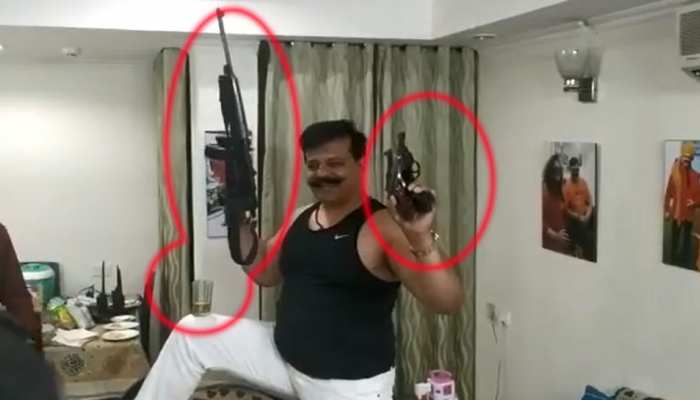 विधायक प्रणव 'चैंपियन' की मुश्किलें और बढ़ीं, आर्म्स एक्ट संबंधी जांच शुरू विधायक प्रणव 'चैंपियन' की मुश्किलें और बढ़ीं, आर्म्स एक्ट संबंधी जांच शुरू