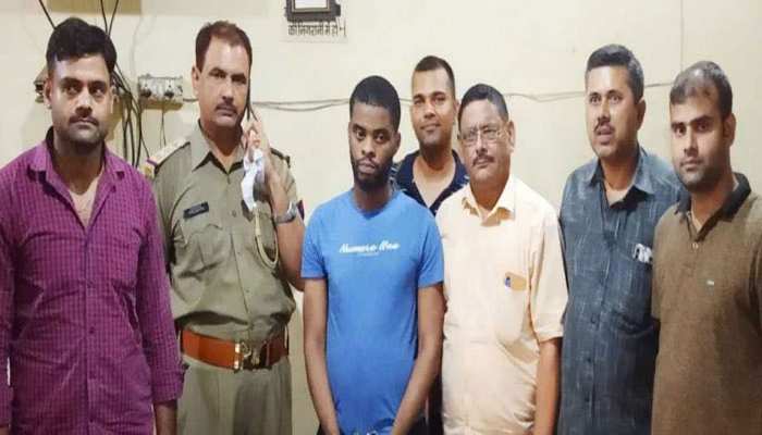 घोड़ों की शक्तिवर्धक दवाइयों के नाम पर कर रहा था ठगी, साइबर सेल ने गुरुग्राम से किया अरेस्ट घोड़ों की शक्तिवर्धक दवाइयों के नाम पर कर रहा था ठगी, साइबर सेल ने गुरुग्राम से किया अरेस्ट