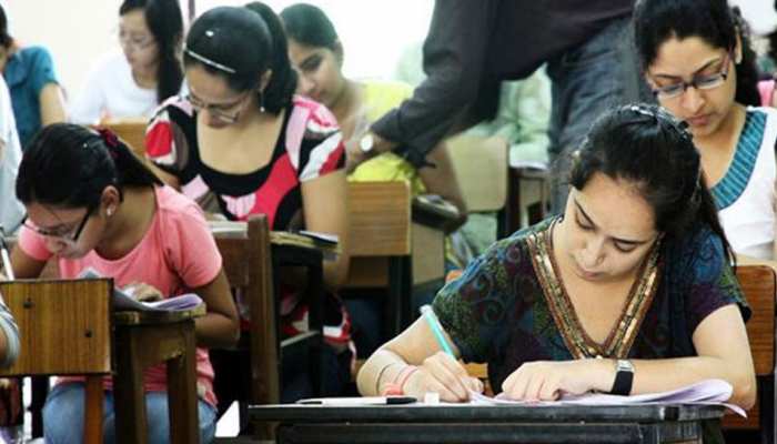 यूपी टीईटी के 50 हजार शिक्षकों को सुप्रीम कोर्ट से बड़ी राहत, हाईकोर्ट का फैसला पलटा यूपी टीईटी के 50 हजार शिक्षकों को सुप्रीम कोर्ट से बड़ी राहत, हाईकोर्ट का फैसला पलटा