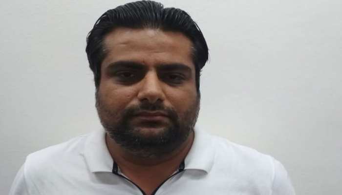दिल्ली पुलिस की स्पेशल सेल ने हथियार तस्कर को किया गिरफ्तार, नेपाल भागने की फिराक में था दिल्ली पुलिस की स्पेशल सेल ने हथियार तस्कर को किया गिरफ्तार, नेपाल भागने की फिराक में था