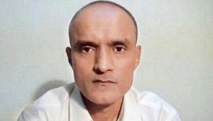 कुलभूषण जाधव को काउंसलर एक्सेस देगा पाकिस्तान, ICJ ने लगाई है फांसी की सजा पर रोक कुलभूषण जाधव को काउंसलर एक्सेस देगा पाकिस्तान, ICJ ने लगाई है फांसी की सजा पर रोक