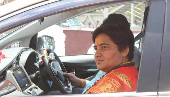 VIDEO: साध्वी प्रज्ञा के फिर बिगड़े बोल, कहा- हम नाली साफ करवाने के लिए नहीं बने...