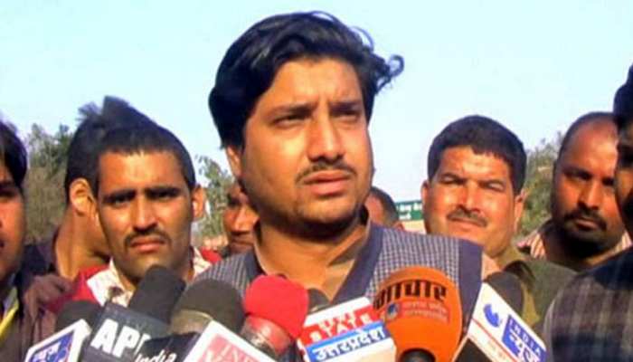VIDEO: सपा MLA नाहिद हसन की मुस्लिमों से अपील- 'BJP समर्थित दुकानदारों से सामान ना खरीदें' VIDEO: सपा MLA नाहिद हसन की मुस्लिमों से अपील- 'BJP समर्थित दुकानदारों से सामान ना खरीदें'