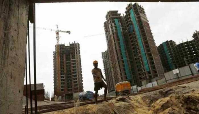 नोएडा-ग्रेटर नोएडा में जमीन लेने वालों के लिए खुशखबरी, कम हो जाएगा 'सर्किल रेट' नोएडा-ग्रेटर नोएडा में जमीन लेने वालों के लिए खुशखबरी, कम हो जाएगा 'सर्किल रेट'
