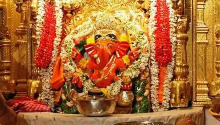 महाराष्ट्र: शहीदों के बच्चों की पढ़ाई का पूरा खर्च उठाएगा सिद्धिविनायक ट्रस्ट, अपने मन से चुन सकेंगे स्कूल महाराष्ट्र: शहीदों के बच्चों की पढ़ाई का पूरा खर्च उठाएगा सिद्धिविनायक ट्रस्ट, अपने मन से चुन सकेंगे स्कूल