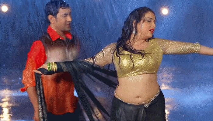 निरहुआ के इस VIDEO ने इंटरनेट पर मचाया हंगामा, लाखों बार देखा गया निरहुआ के इस VIDEO ने इंटरनेट पर मचाया हंगामा, लाखों बार देखा गया