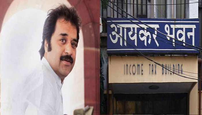 IT की छापेमारी में कुलदीप बिश्नोई की 200 करोड़ की संपत्ति उजागर, कर चोरी भी सामने आई IT की छापेमारी में कुलदीप बिश्नोई की 200 करोड़ की संपत्ति उजागर, कर चोरी भी सामने आई