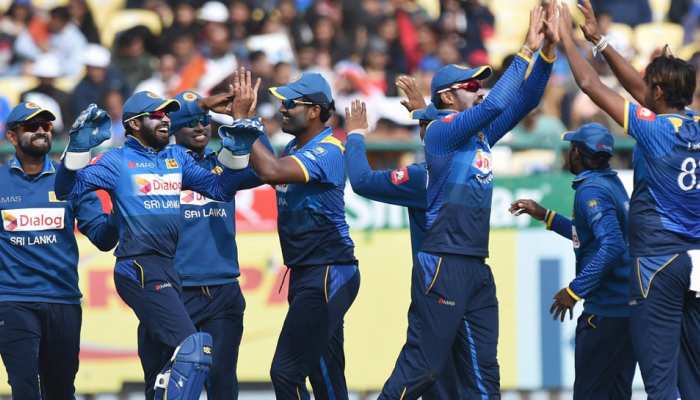 SL vs BAN: श्रीलंका ने किया क्लीन स्वीप, आखिरी वनडे में बांग्लादेश को दी करारी मात SL vs BAN: श्रीलंका ने किया क्लीन स्वीप, आखिरी वनडे में बांग्लादेश को दी करारी मात