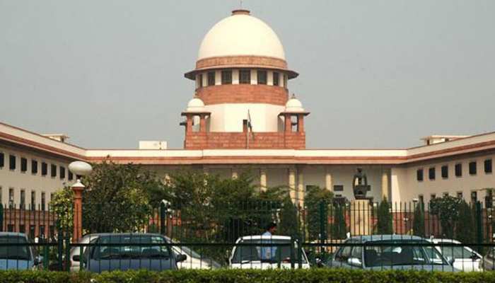 SC ने उन्नाव रेप से संबंधित सभी 5 केस दिल्ली ट्रांसफर किए, कहा- 45 दिन में पूरा हो ट्रायल SC ने उन्नाव रेप से संबंधित सभी 5 केस दिल्ली ट्रांसफर किए, कहा- 45 दिन में पूरा हो ट्रायल