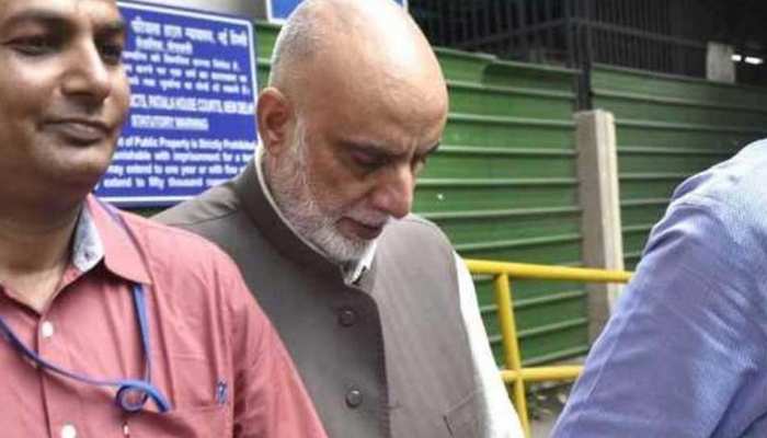 जहूर अहमद वटाली की 1.73 करोड़ की संपत्ति अटैच, आतंक और अलगाववाद के लिए करता था फंडिंग जहूर अहमद वटाली की 1.73 करोड़ की संपत्ति अटैच, आतंक और अलगाववाद के लिए करता था फंडिंग
