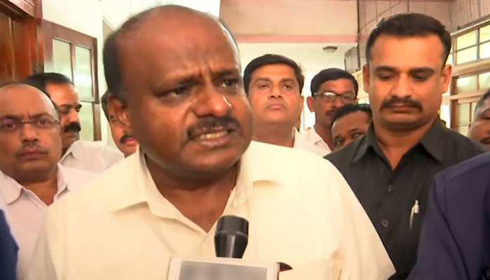 कुमारस्वामी का बड़ा बयान: एक्सीडेंटली सीएम बना, राजनीति छोड़ने का मन बना रहा हूं कुमारस्वामी का बड़ा बयान: एक्सीडेंटली सीएम बना, राजनीति छोड़ने का मन बना रहा हूं