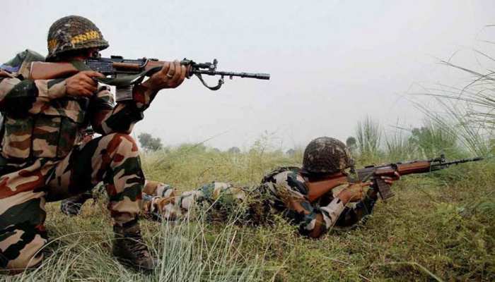 पाक के झूठ को भारतीय सेना ने नकारा, कहा-LoC पर सैन्य ठिकानों और घुसपैठियों पर की गोलीबारी पाक के झूठ को भारतीय सेना ने नकारा, कहा-LoC पर सैन्य ठिकानों और घुसपैठियों पर की गोलीबारी