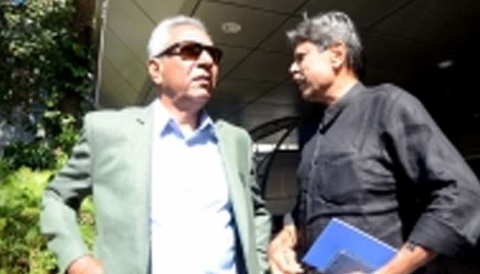 कपिल देव की कमेटी ही चुनेगी टीम का अगला कोच, CoA से मिली हरी झंडी कपिल देव की कमेटी ही चुनेगी टीम का अगला कोच, CoA से मिली हरी झंडी