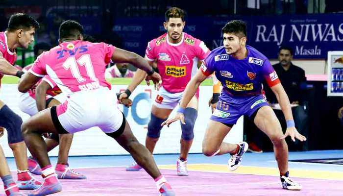 पीकेएल-7: दबंग दिल्ली जीत के चौके के साथ टॉप पर, जयपुर के ‘पिंक पैंथर्स’ को हराया पीकेएल-7: दबंग दिल्ली जीत के चौके के साथ टॉप पर, जयपुर के ‘पिंक पैंथर्स’ को हराया