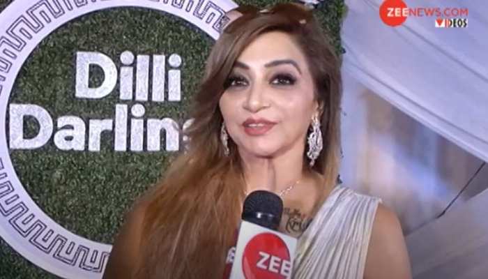 Video: जी टीवी के रियलिटी शो Dilli Darlings में नजर आएंगी शहर की सोमा शर्मा Video: जी टीवी के रियलिटी शो Dilli Darlings में नजर आएंगी शहर की सोमा शर्मा
