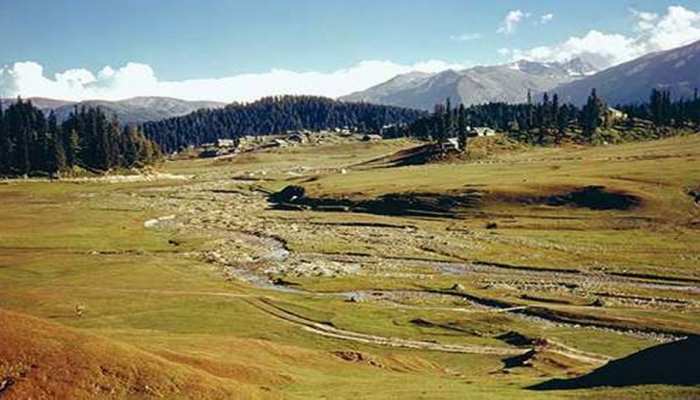 आर्टिकल 370 हटते ही कश्मीरी महिला ने दिया ऑफर, 'कोई खरीदेगा करोड़ों की जमीन' आर्टिकल 370 हटते ही कश्मीरी महिला ने दिया ऑफर, 'कोई खरीदेगा करोड़ों की जमीन'