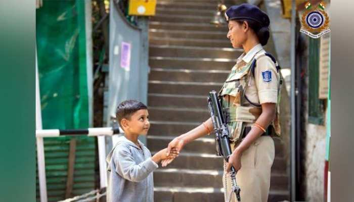 बकरीद पर आतंकी हमले का अलर्ट, कश्‍मीर में हालात रहे सामान्य, लेकिन आज असली परीक्षा