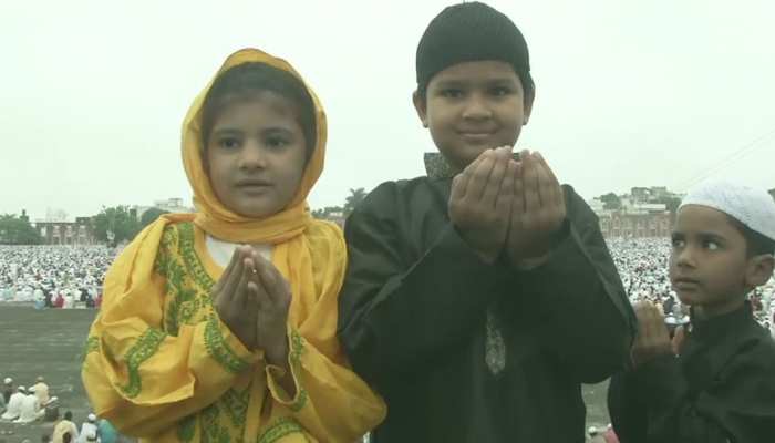 Eid ul-Adha 2019: इन शायरियों से अपने दोस्तों को दीजिए ईद की मुबारकबाद