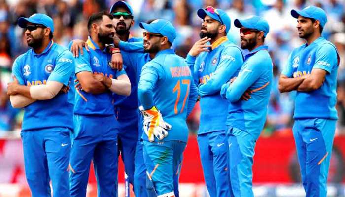 INDvsWI: भारत के पास वेस्टइंडीज से 40 साल का हिसाब बराबर करने का मौका, चाहिए बस 1 जीत INDvsWI: भारत के पास वेस्टइंडीज से 40 साल का हिसाब बराबर करने का मौका, चाहिए बस 1 जीत