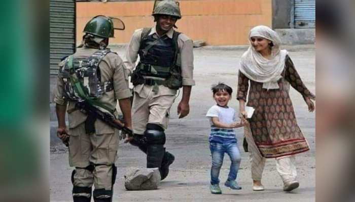 कश्मीर घाटी में लैंडलाइन फोन सेवा बहाल, सोमवार से खुलेंगे स्कूल-कॉलेज कश्मीर घाटी में लैंडलाइन फोन सेवा बहाल, सोमवार से खुलेंगे स्कूल-कॉलेज