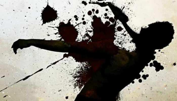 सुल्तानपुर: बदमाशों ने अपहरण के बाद की हत्या, सड़क पर फेंका शव, इलाके में फैली दहशत सुल्तानपुर: बदमाशों ने अपहरण के बाद की हत्या, सड़क पर फेंका शव, इलाके में फैली दहशत