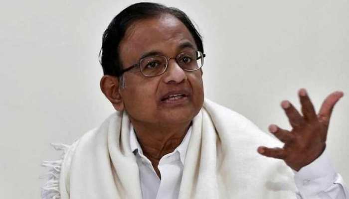 एयरबस खरीद मामले में ED ने जारी किया चिदंबरम को नोटिस, 23 अगस्त को होगी पेशी एयरबस खरीद मामले में ED ने जारी किया चिदंबरम को नोटिस, 23 अगस्त को होगी पेशी