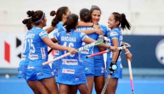 हॉकी: भारत ने बनाया गोल्डन डबल, महिला टीम ने भी जीता ओलंपिक टेस्ट इवेंट हॉकी: भारत ने बनाया गोल्डन डबल, महिला टीम ने भी जीता ओलंपिक टेस्ट इवेंट