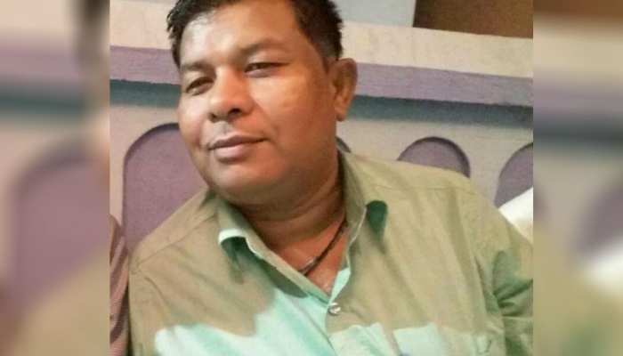 बिहार: एक साथ तीन जगह सरकारी नौकरी कर रहा था 'नटवरलाल इंजीनियर', 30 साल बाद हुआ खुलासा बिहार: एक साथ तीन जगह सरकारी नौकरी कर रहा था 'नटवरलाल इंजीनियर', 30 साल बाद हुआ खुलासा