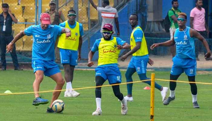 INDvsWI: वेस्टइंडीज ने टेस्ट मैच से ठीक पहले टीम में किया बदलाव, कीमो पॉल बाहर INDvsWI: वेस्टइंडीज ने टेस्ट मैच से ठीक पहले टीम में किया बदलाव, कीमो पॉल बाहर