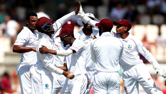 INDvsWI: वेस्टइंडीज की टेस्ट जर्सी नंबर का खुलासा, सबसे भारी रहकीम को दिया सबसे बड़ा नंबर INDvsWI: वेस्टइंडीज की टेस्ट जर्सी नंबर का खुलासा, सबसे भारी रहकीम को दिया सबसे बड़ा नंबर