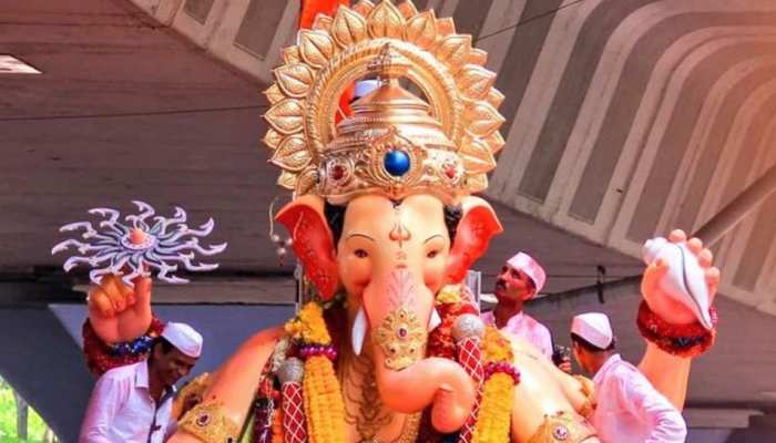 राजस्थान: 4-5 सालों से बढ़ा गणेश चतुर्थी का क्रेज, धूम धाम से लोग करते हैं बप्पा का स्वागत राजस्थान: 4-5 सालों से बढ़ा गणेश चतुर्थी का क्रेज, धूम धाम से लोग करते हैं बप्पा का स्वागत