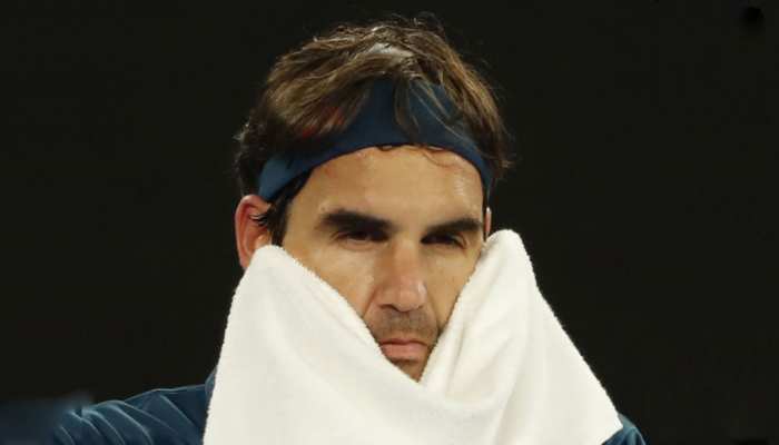 US Open: रोजर फेडरर हुए बाहर, क्वार्टरफाइनल में ग्रेगर दिमित्रोव ने हराया US Open: रोजर फेडरर हुए बाहर, क्वार्टरफाइनल में ग्रेगर दिमित्रोव ने हराया