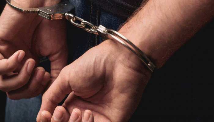 ईरान में पकड़े गए 3 भारतीय युवकों को छुड़ाने के लिए सांसद ने MEA को लिखा पत्र ईरान में पकड़े गए 3 भारतीय युवकों को छुड़ाने के लिए सांसद ने MEA को लिखा पत्र