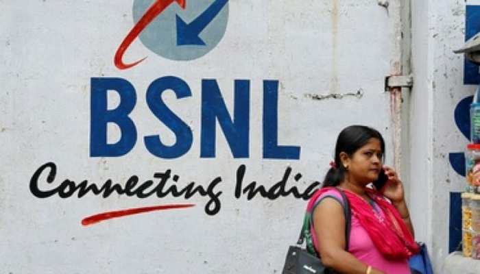 BSNL ने लॉन्च किया धांसू ब्रॉडबैंड प्लान, यूजर्स को रोजाना मिलेगा 33GB डेटा BSNL ने लॉन्च किया धांसू ब्रॉडबैंड प्लान, यूजर्स को रोजाना मिलेगा 33GB डेटा
