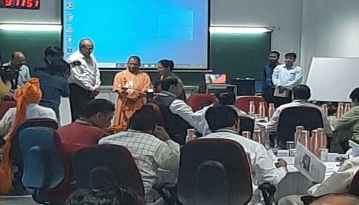 CM योगी के मंत्रियों की IIM में आज से लग रही 'क्लास', सीख रहे मैनेजमेंट के गुर CM योगी के मंत्रियों की IIM में आज से लग रही 'क्लास', सीख रहे मैनेजमेंट के गुर