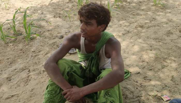 पाकिस्तानी नागरिक ने मुनाबाव में क्रॉस की तारबंदी, बीएसएफ ने पकड़ा पाकिस्तानी नागरिक ने मुनाबाव में क्रॉस की तारबंदी, बीएसएफ ने पकड़ा