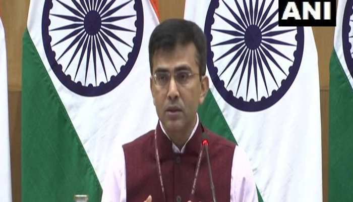 कुलभूषण जाधव मामले पर भारत एक बार फिर जाएगा ICJ, विदेश मंत्रालय ने बताया प्लान कुलभूषण जाधव मामले पर भारत एक बार फिर जाएगा ICJ, विदेश मंत्रालय ने बताया प्लान