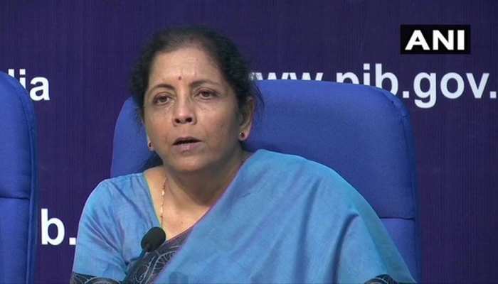 रियल एस्टेट सेक्टर को उबारने के लिए मोदी सरकार का बड़ा ऐलान, दिया जाएगा 10,000 करोड़ का फंड रियल एस्टेट सेक्टर को उबारने के लिए मोदी सरकार का बड़ा ऐलान, दिया जाएगा 10,000 करोड़ का फंड