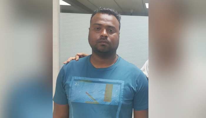 भोपाल नाव हादसाः नितिन ने अपनी जान पर खेलकर बचाई थी 6 लोगों की जान, अब किया जाएगा सम्मानित भोपाल नाव हादसाः नितिन ने अपनी जान पर खेलकर बचाई थी 6 लोगों की जान, अब किया जाएगा सम्मानित